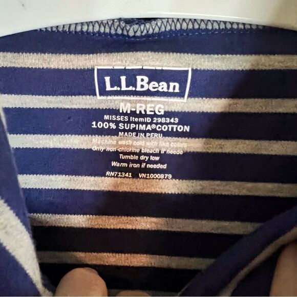 L.L.Bean Womens Nautical Striped Supima Cotton Soft Turtleneck Top Size Medium - Picture 5 of 5